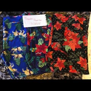 Tc2 lularoe christmas leggings